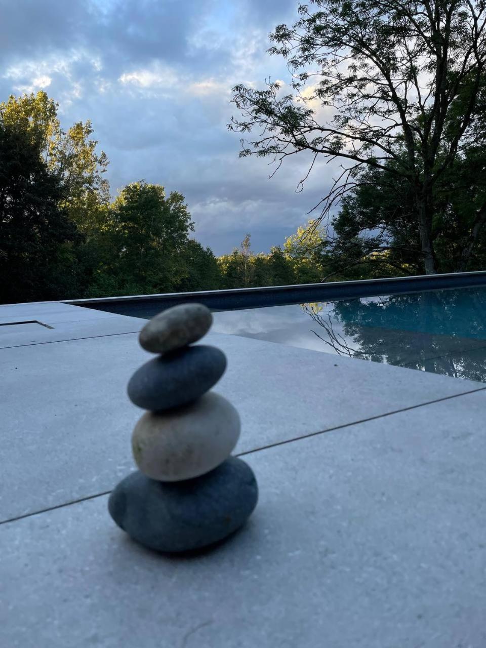 La Canopee Des Arbres, Anna Ellezelles Exterior foto